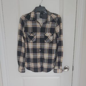 Plaid Button-Up Shirt